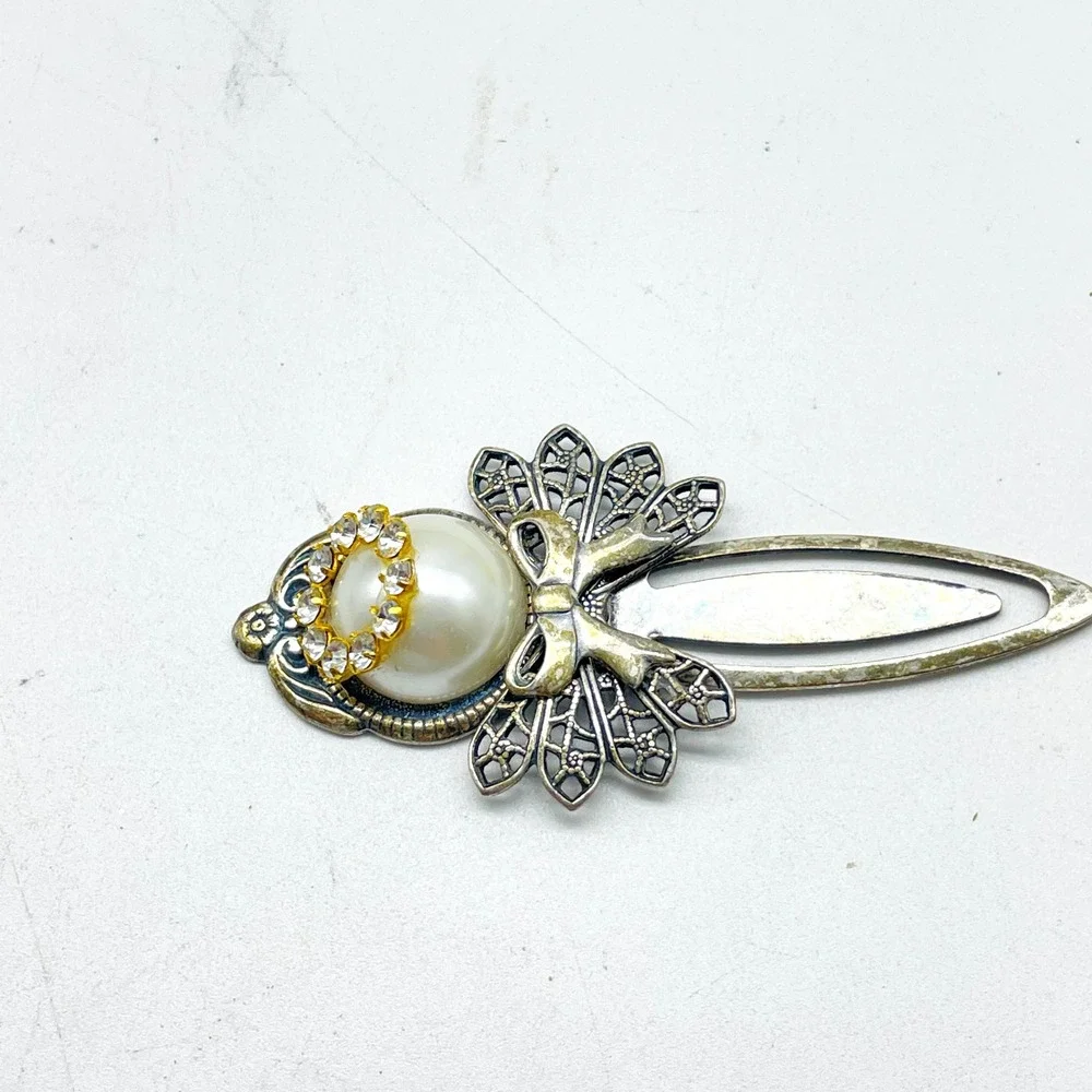 Angel Bookmark Silver Tone Faux Pearl Rhinestone Metal Book Marker Gift Reader